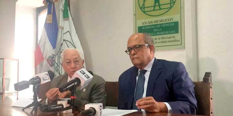 CORONAVIRUS: Academia Ciencias de RD reclama protagonismo al 911