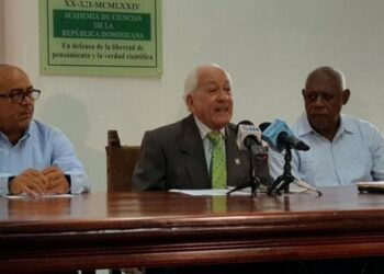 Academia de Ciencias saluda decisión de Medio Ambiente de cancelar permiso a proyecto en Bayahíbe
