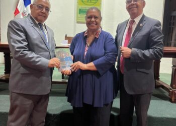 Academia de Ciencias pone en circulación obra sobre la visión de Eugenio María de Hostos acerca de los Padres de la Patria